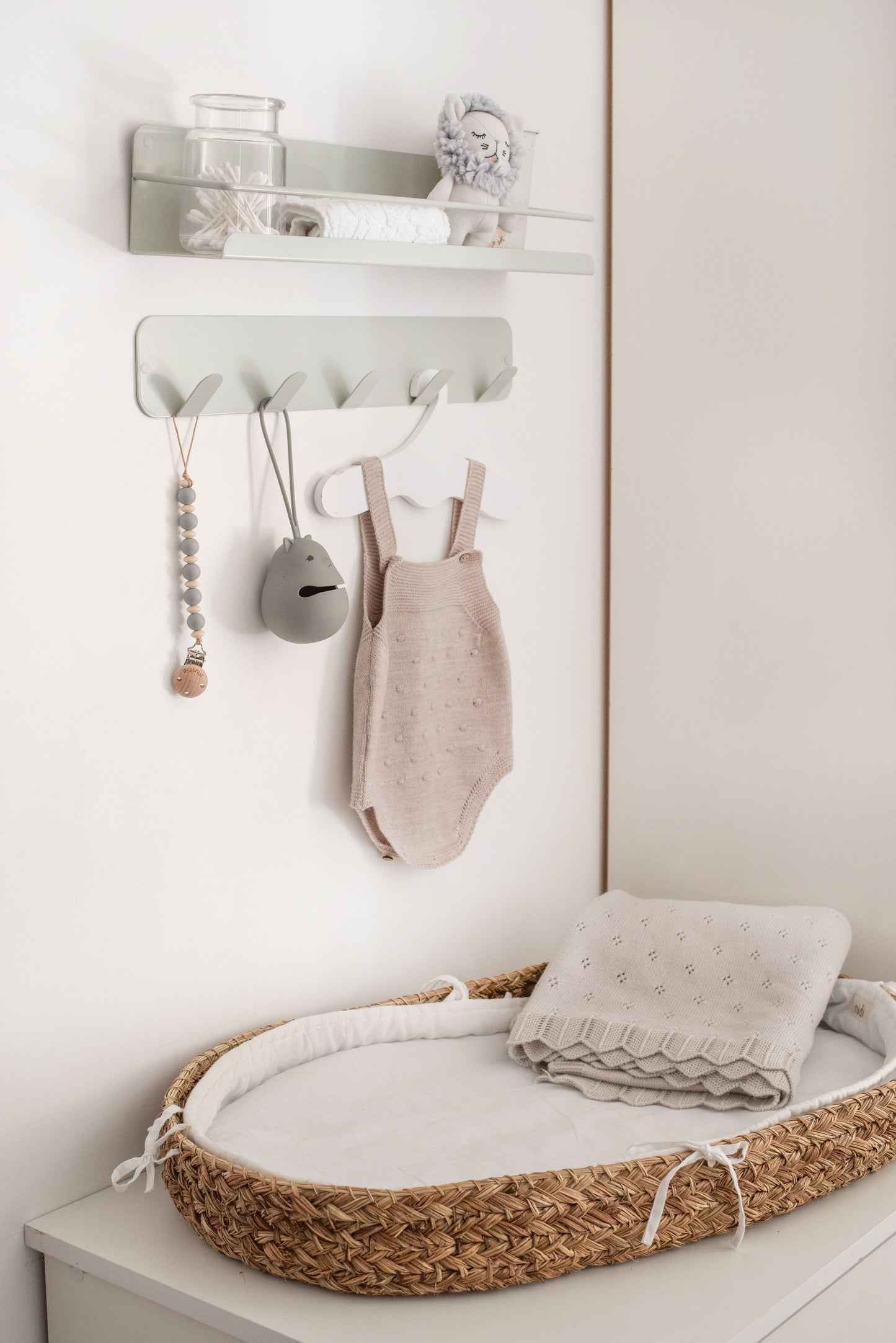 Repisa librero beige BOK